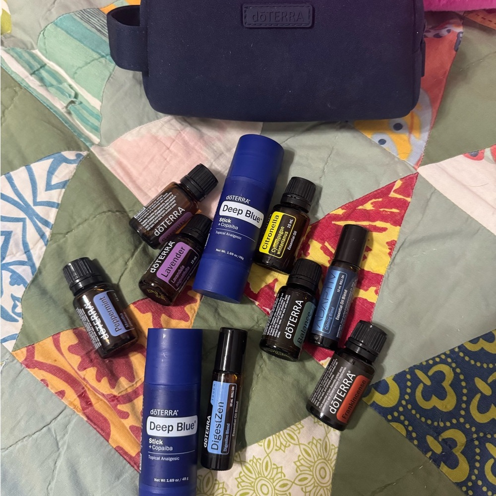 doTERRA Essential Oil Set with Deep Blue Rub